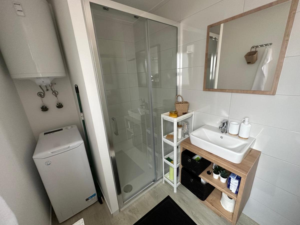 Mobile Home Mare Blu Рованьска Екстер'єр фото