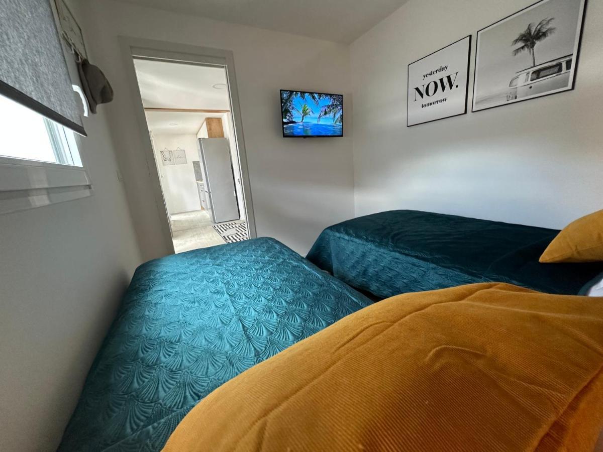 Mobile Home Mare Blu Рованьска Екстер'єр фото