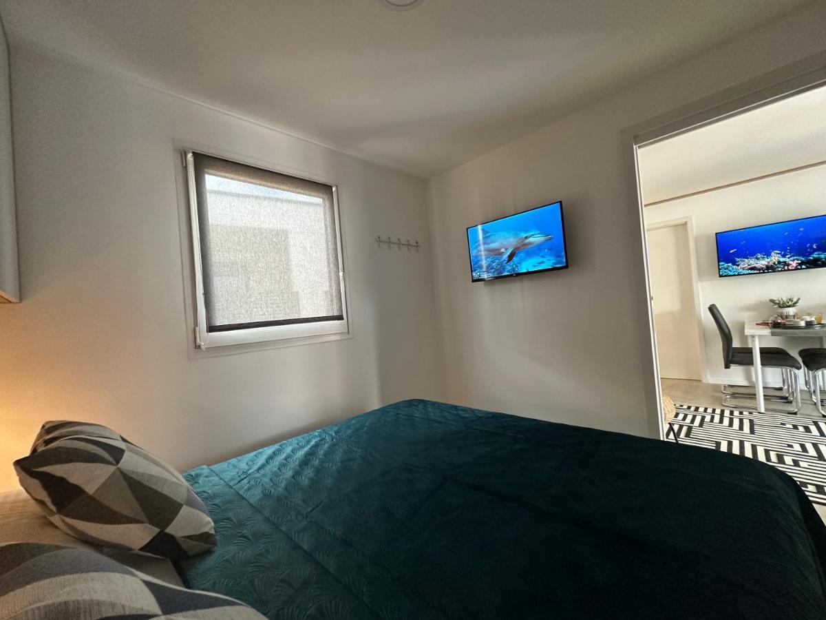 Mobile Home Mare Blu Рованьска Екстер'єр фото